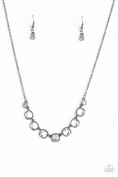 Paparazzi Accessories Deluxe Luxe - Black Necklace & Earrings 