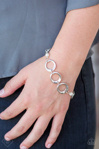 Paparazzi Accessories Poised and Polished - White Bracelet 