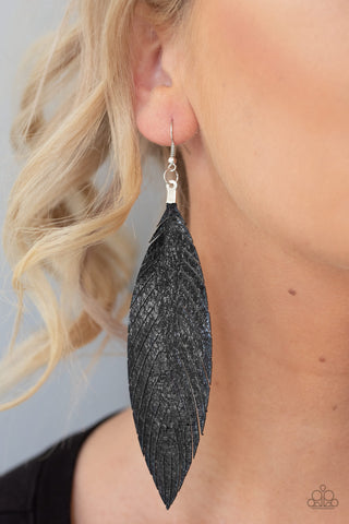 Paparazzi Accessories Feather Fantasy - Black Earrings 