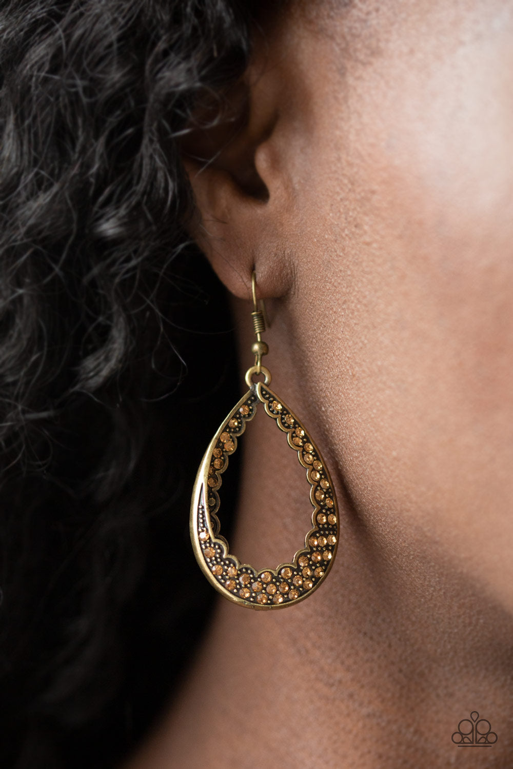 Paparazzi Accessories Royal Treatment - Brass Earrings 