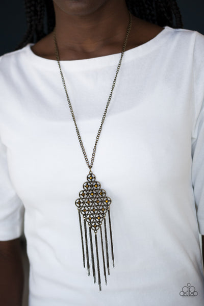 Paparazzi Accessories Web Design - Brass Necklace & Earrings 