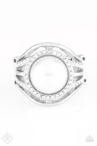 Paparazzi Accessories Pampered In Pearls White Ring