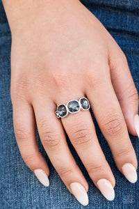 Paparazzi Accessories The Latest Luxe Black Ring