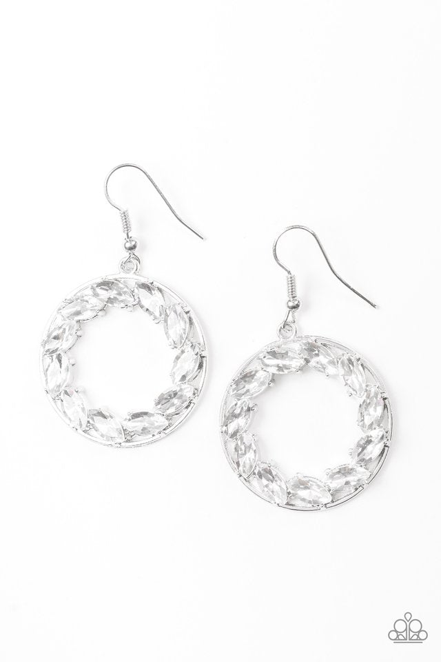 Paparazzi Accessories Global Glow - White Earrings 