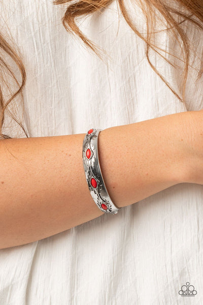 Paparazzi Accessories Santa Fe Scene - Red Bracelet 