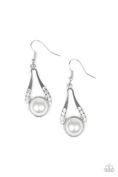 Paparazzi Accessories HEADLINER Over Heels - White Earrings 