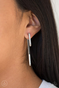 Paparazzi Accessories Very Important VIXEN - White Earrings 