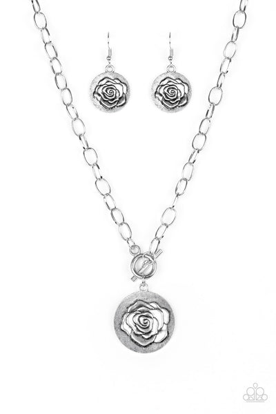 Paparazzi Accessories Beautifully Belle - Silver Necklace & Earrings 