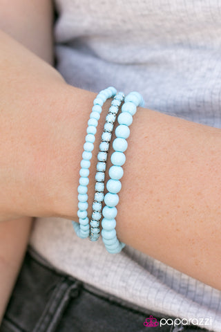 Paparazzi Accessories Pretty and Prim - Blue Bracelet 