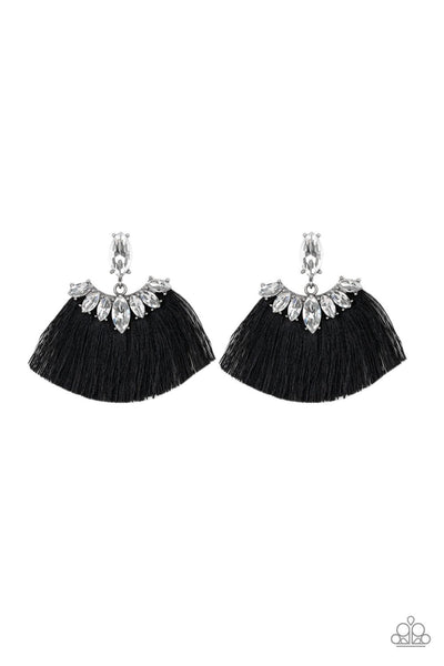 Paparazzi Accessories Formal Flair - Black Earrings 