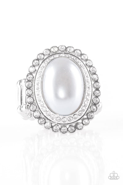 Paparazzi Accessories Opulently Olympian - Silver Ring