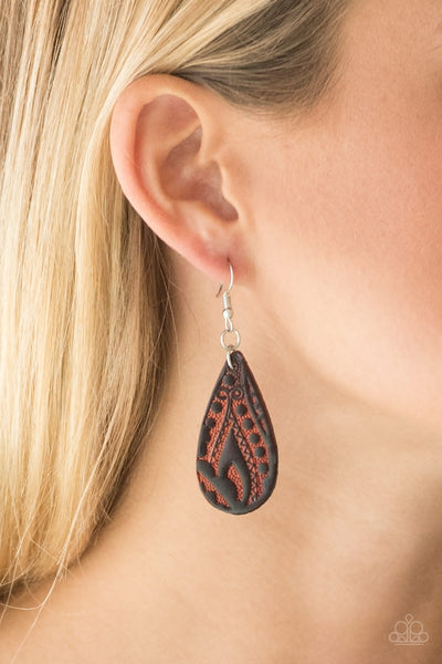 Paparazzi Accessories Get In The Groove - Brown Earrings 