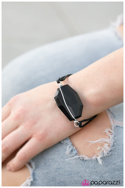 Paparazzi Accessories EnWRAPture Black Bracelet 