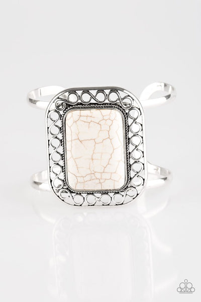 Paparazzi Accessories PLAINS and Simple - White Bracelet 