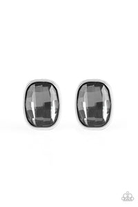 Paparazzi Accessories Incredibly Iconic - Silver Earrings 