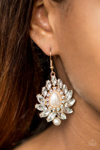 Paparazzi Accessories Trophy Trove - Gold Earrings 