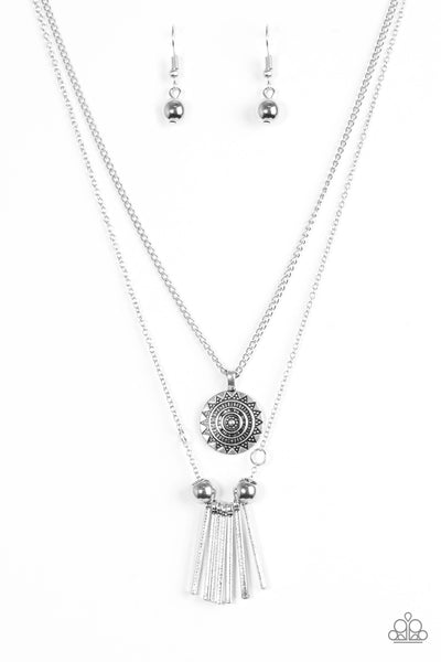Paparazzi Accessories SOL Quest - Silver Necklace & Earrings 