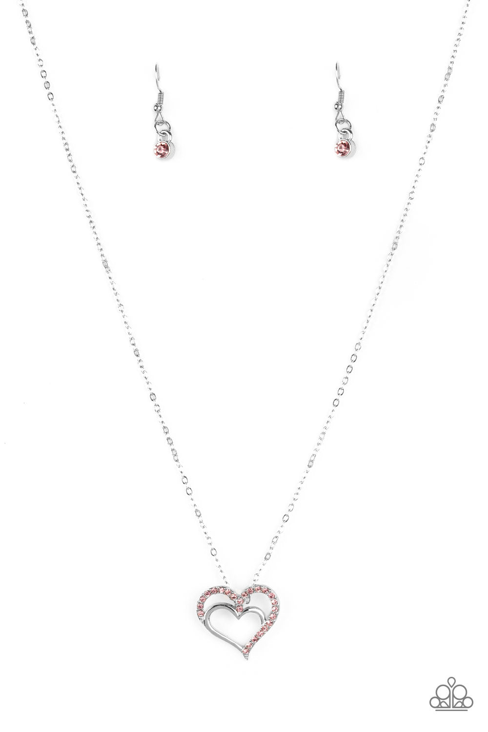Paparazzi Necklace Heart To HEARTTHROB - Pink