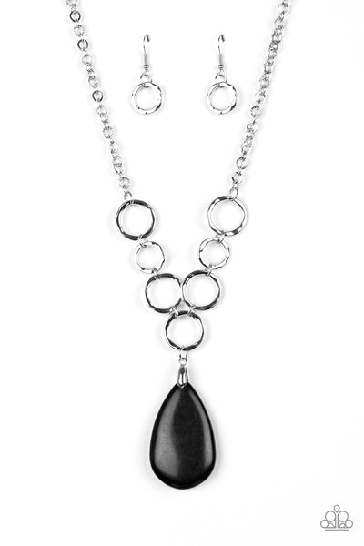 Paparazzi Accessories Livin On A PRAIRIE - Black Necklace & Earrings 