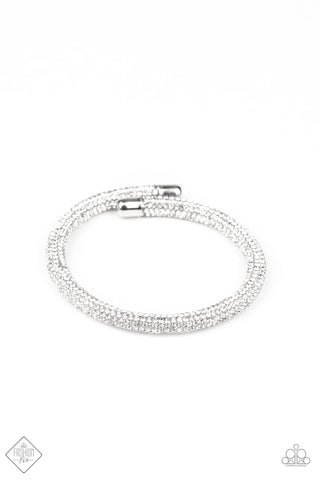 Paparazzi Jewelry Stageworthy Sparkle - White Bracelet 