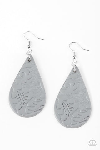 Paparazzi Accessories Feelin Groovy - Silver Earrings 