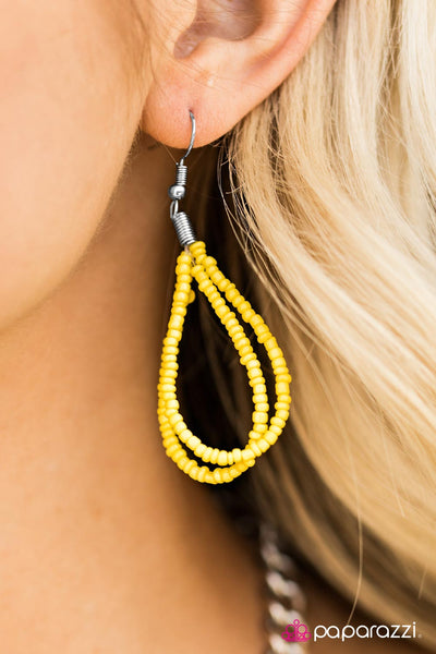 Paparazzi Accessories The Bead Scene - Yellow Necklace & Earrings 