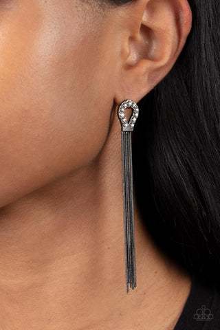 Paparazzi Accessories Dallas Debutante - Black Earrings