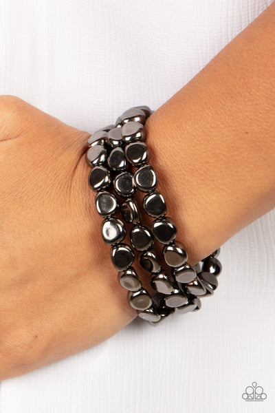 Paparazzi Accessories HAUTE Stone - Black Bracelet