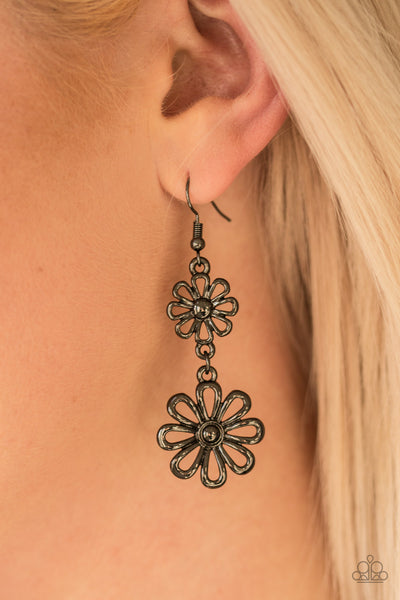 Paparazzi Accessories A Date With Daisies - Black Earrings 