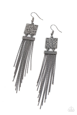 Paparazzi Accessories Dramatically Deco - Black Earrings