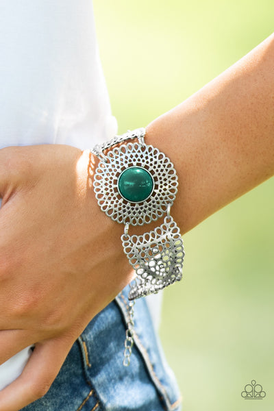 Paparazzi Accessories Avant-VANGUARD - Green Bracelet 