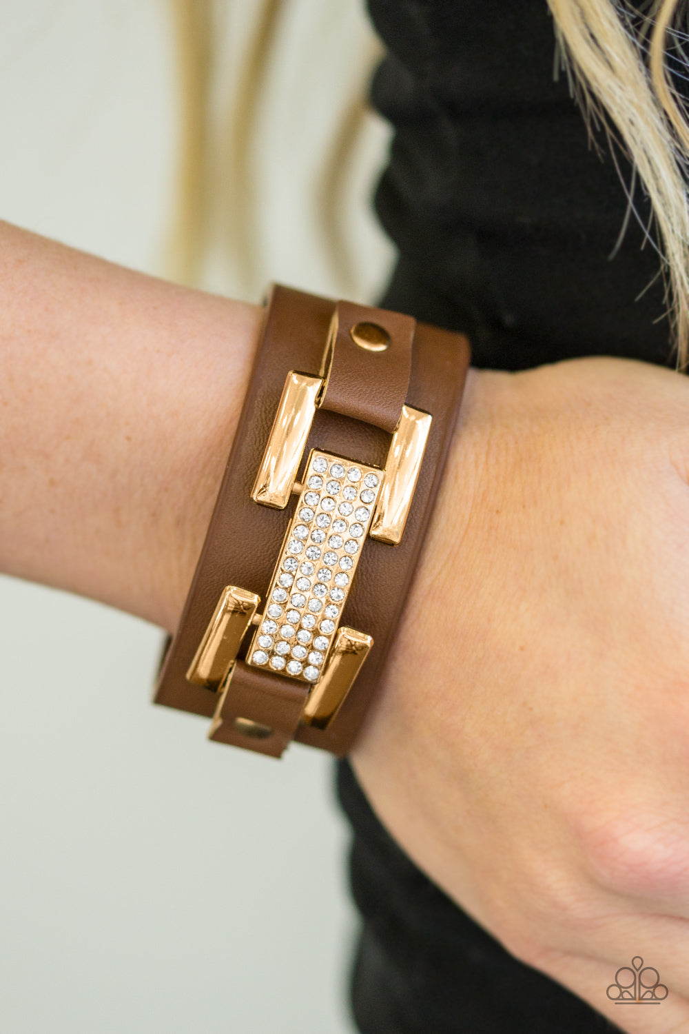 Paparazzi Accessories Going Platinum - Brown Bracelet 