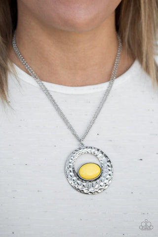 Paparazzi Accessories Viva Vivacious - Yellow Necklace & Earrings 