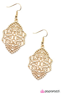 Paparazzi Accessories The Taj Mahal - Gold Earrings 