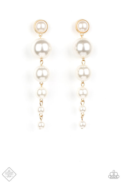 Paparazzi Accessories Living a WEALTHY Lifestyle - Gold Earrings 