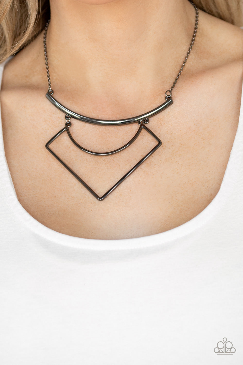 Paparazzi Accessories Egyptian Edge - Black Necklace & Earrings 