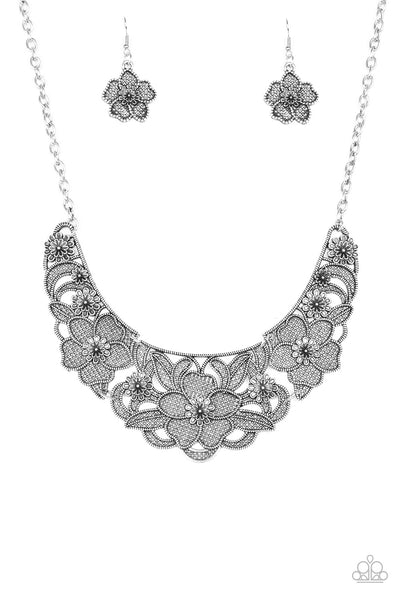 Paparazzi Accessories Petunia Paradise - Silver Necklace & Earrings 