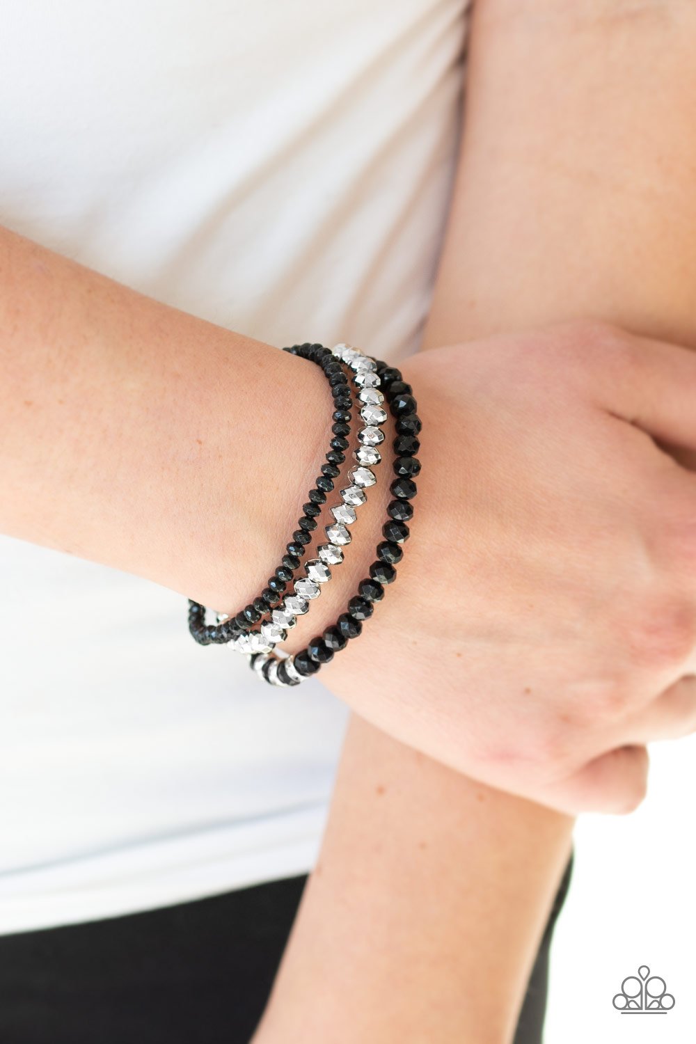 Paparazzi Accessories Ideal Idol - Black Bracelet 