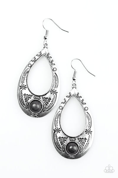 Paparazzi Accessories South Pacific - Black Earrings 