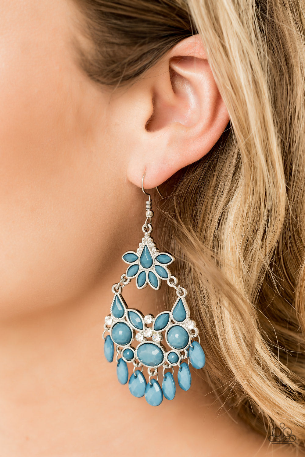 Paparazzi Accessories Garden Dream Blue Earrings 