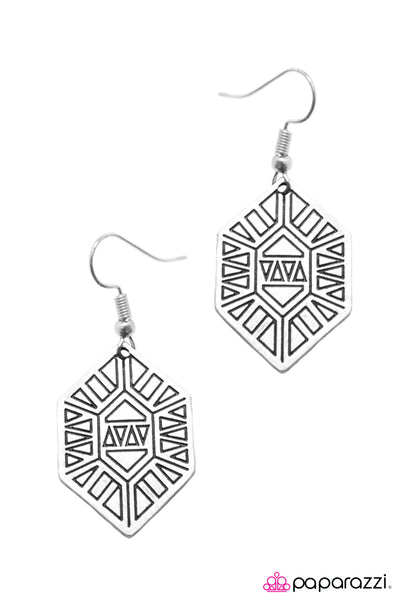 Paparazzi Accessories The Lions Den - Silver Earrings 