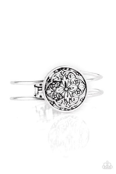 Paparazzi Accessories Mandala Majesty - Silver Bracelet 