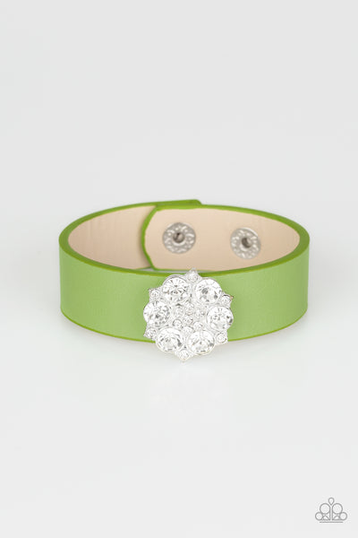 Paparazzi Accessories Show-Stopper - Green Bracelet 