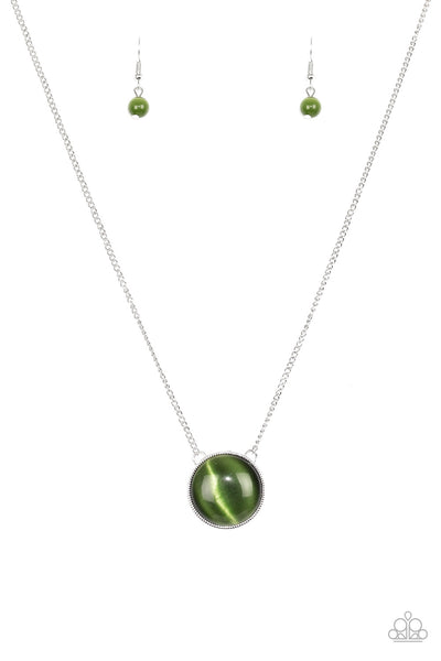 Paparazzi Accessories GLOW Down In History - Green Necklace & Earrings 
