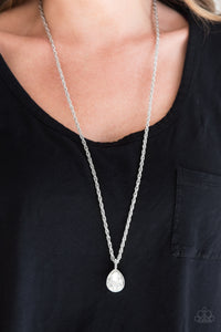 Paparazzi Accessories Million Dollar Drop - White Necklace & Earrings 