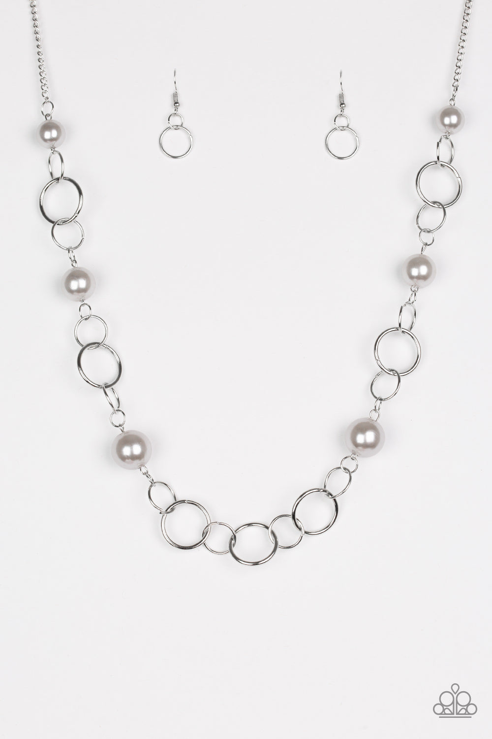 Paparazzi Necklace Darling Duchess- Silver