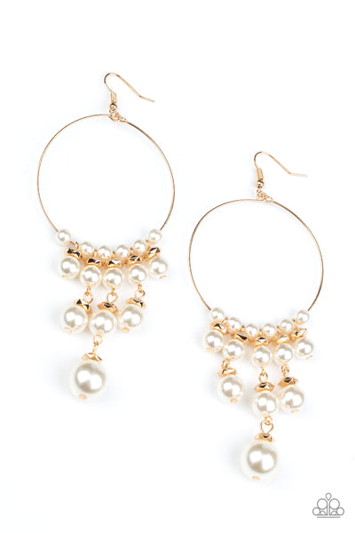 Paparazzi Accessories Working The Room - Gold Earrings 