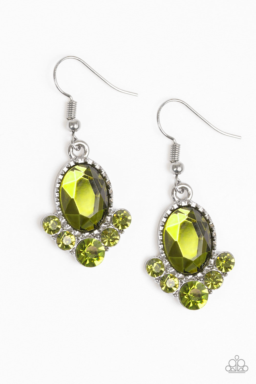 Paparazzi Earring A FAME Plan - Green