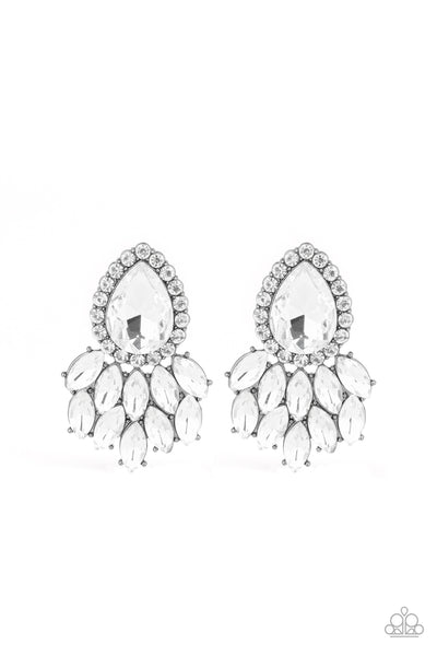 Paparazzi Accessories A Breath of Fresh HEIR - Black Post Earrings 