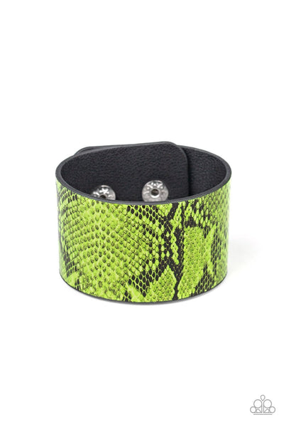 Paparazzi Accessories Its a Jungle Out There - Green Bracelet 